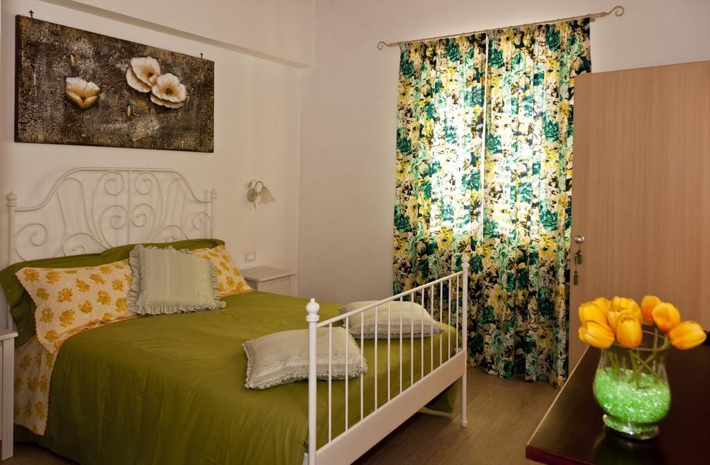 Hotel Tana Dell'Orso Ponsacco Pokoj fotografie